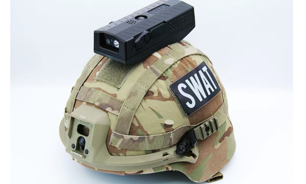 SWAT Kask Kamera